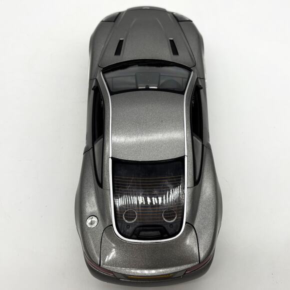 Vtg JoyRide Aston Martin Vanquish Die Cast Model Car 1/16 Scale RC2 James Bond - Picture 5 of 13